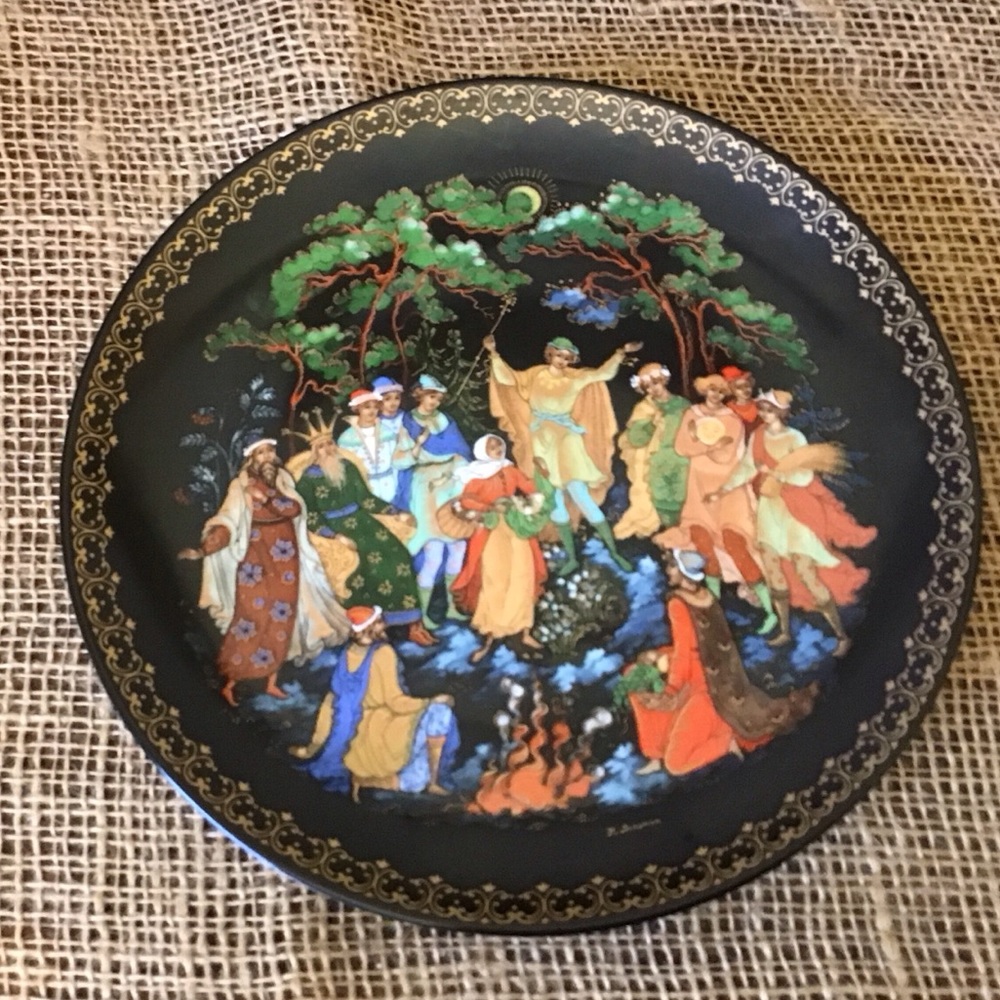 Vintage 1990 Russian Legends Fairy Tale porcelain plate. Plate #10 in the…